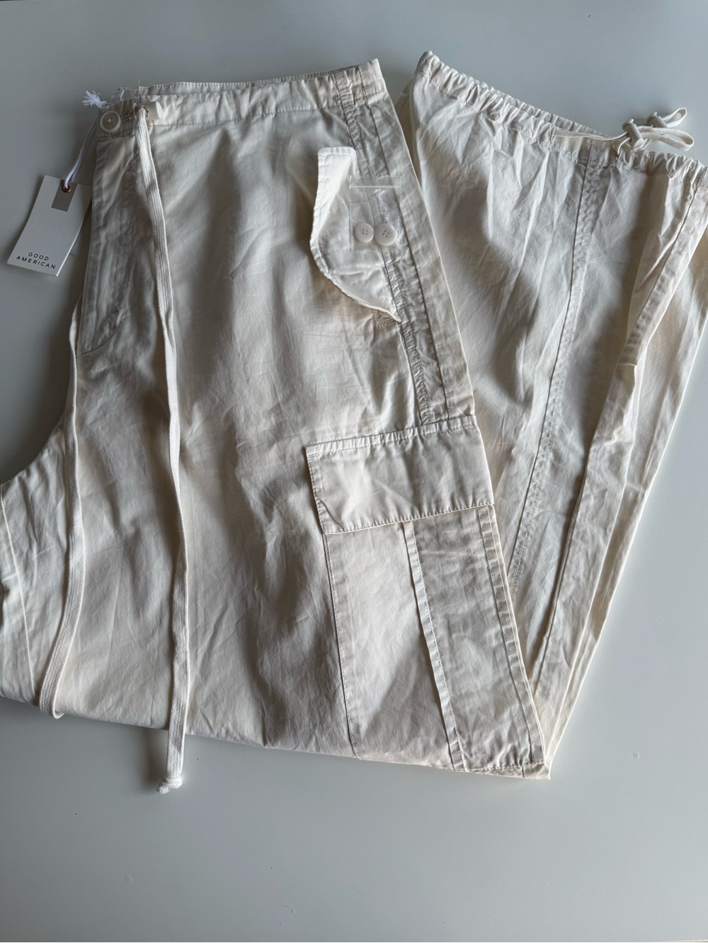 Good American Parachute Cargo Pants Cream Size 4 Oversized Baggy Utility NWT